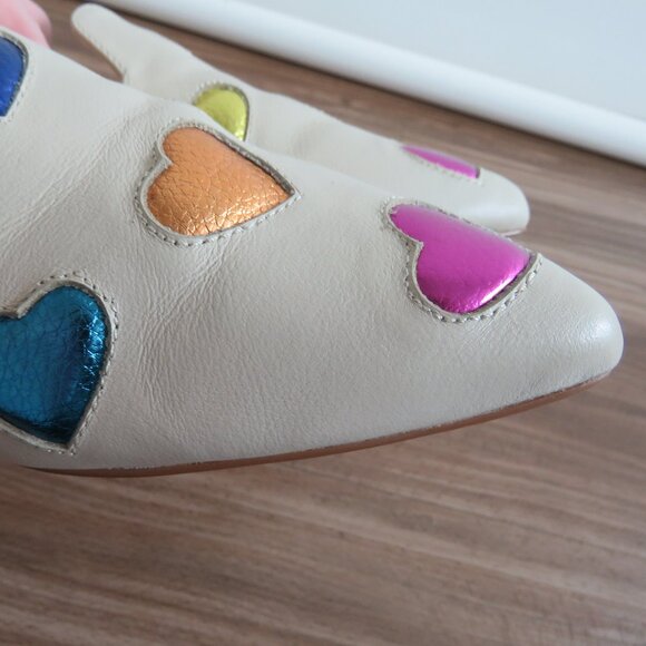 KURT GEIGER Otter Love White Rainbow Heart Flat Mules in Bone Leather Sz US 7 - Picture 10 of 13